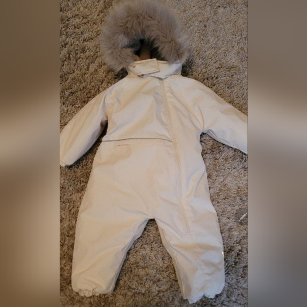 Zara snowsuit